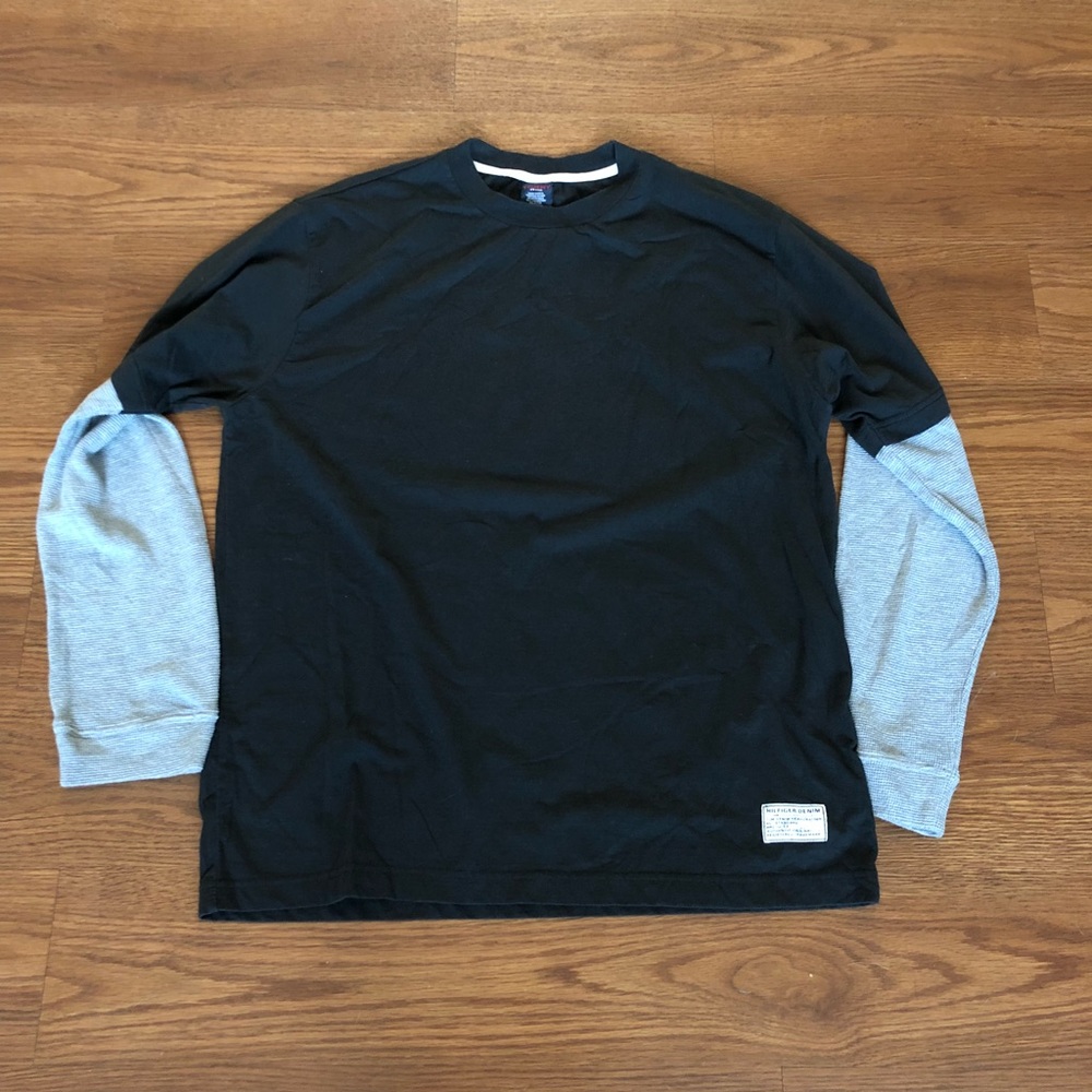 Tommy Hilfiger Shirt.